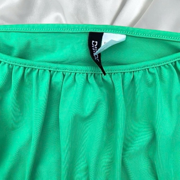 Super cropped milkmaid tank - Picture 3 of 4